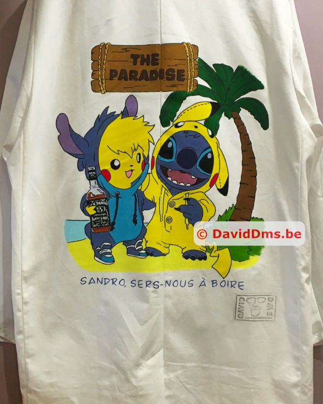 Tablier r&eacute;tho de la Saint Nicolas - Stitch & Picachu. Composition &agrave; partir d'une base fournie.