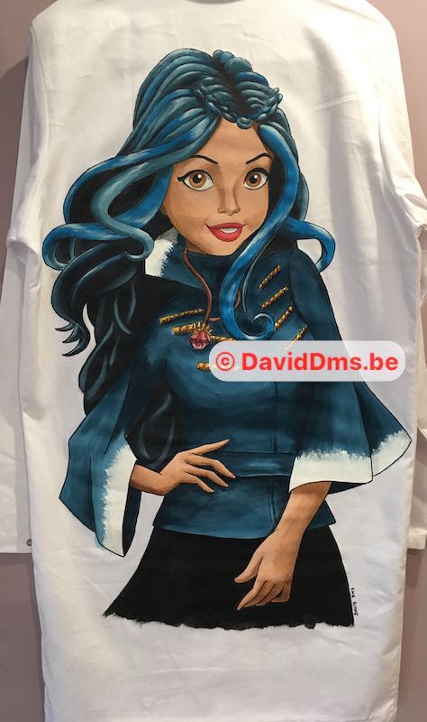 Tablier r&eacute;tho de la Saint Nicolas - Evie Descendants