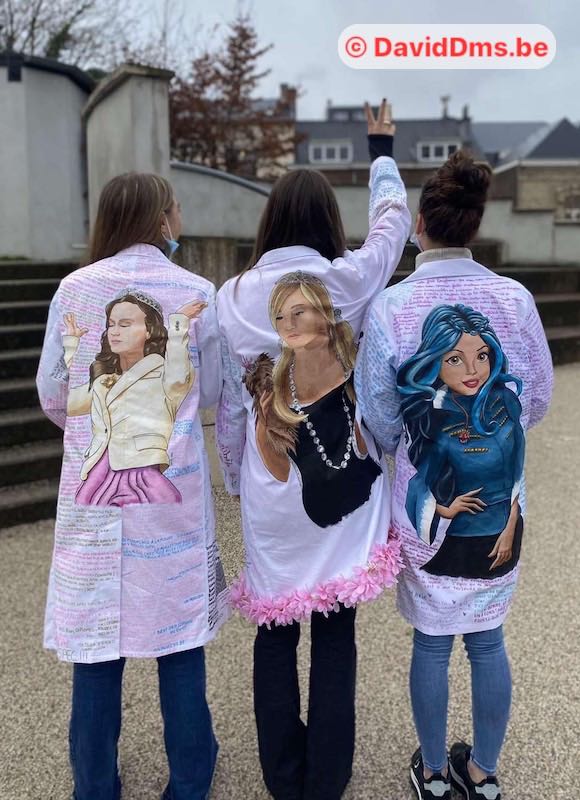 Tablier r&eacute;tho de la Saint Nicolas - Remerciement des filles!